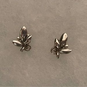 Tiffany & Co Paloma Picasso Olive Leaf earrings